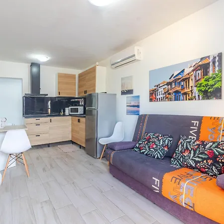 Flatguest La Concha 101 Sin Ascensor